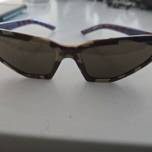 Stylish Camouflage Sunglasses